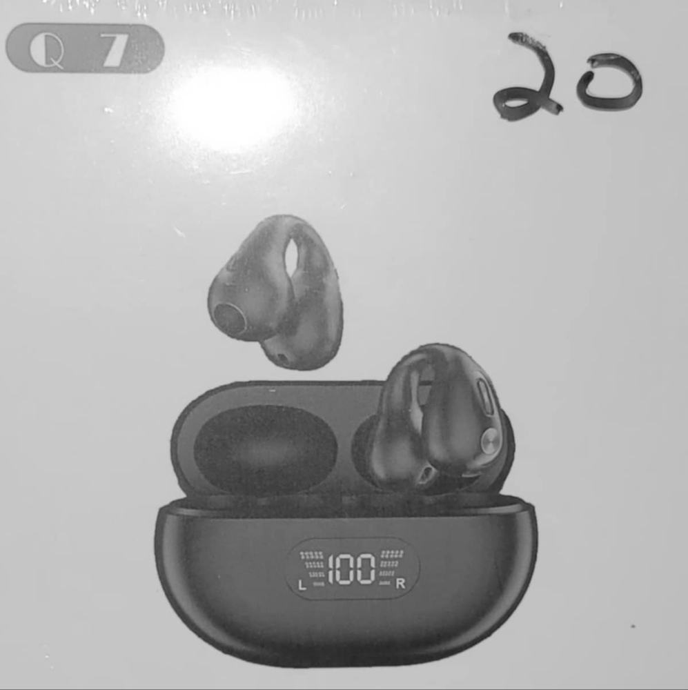 Black Q7 Clip-On Bluetooth Earbuds (new, in sealed box)